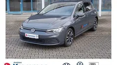 Gebraucht 2020 VW Golf VIII Life Limousine | 17.740 € (Guter Preis)