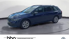 Blau Gebraucht 2023 VW Golf VIII Life Kombi | 25.930 € (Fairer Preis)