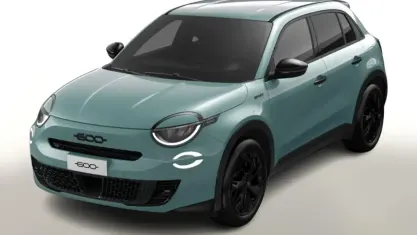 Neu Fiat 600 Sport 145 PS (106 kW) 2026 Acqua blau metallic acqua blau metallic SUV