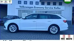 Weiß Gebraucht 2022 Skoda Octavia Kombi | 23.370 € (Guter Preis)
