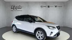 Weiss Gebraucht 2024 Seat Arona FR SUV | 22.490 € (Fairer Preis)