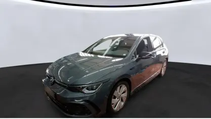 Usata VW Golf VIII R-line 150 CV (110 kW) 2024 Grigio Berlina