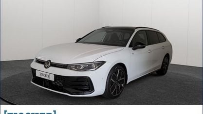 Neu VW Passat R-line 193 PS (141 kW) 2025 Weiss Kombi
