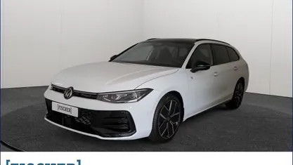 Usata VW Passat R-line 193 CV (141 kW) 2025 Station wagon