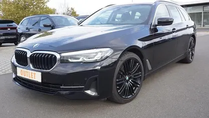 Gebraucht 2023 BMW 520 Sport Line Kombi | 34.880 € (Superpreis)