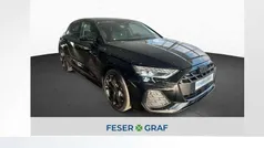 Mythosschwarz metallic Gebraucht 2025 Audi A3 Sportback S-Line Limousine | 40.319 € (Fairer Preis)