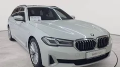 Mineralweiß metallic Gebraucht 2021 BMW 530e Luxury Line Kombi | 25.890 € (Fairer Preis)