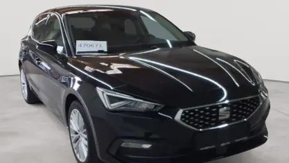 Gebraucht Seat Leon XCELLENCE 150 PS (110 kW) 2022 Midnight schwarz metallic Limousine