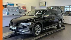 Schwarz Gebraucht 2023 VW Passat Alltrack Kombi | 38.790 € (Fairer Preis)