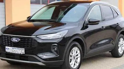 Gebraucht 2024 Ford Kuga Titanium SUV | 27.650 € (Guter Preis)
