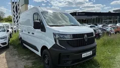 Weiß Neu 2025 Renault Master Van | 33.999 € (Guter Preis)
