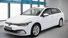 Weiß Gebraucht 2022 VW Golf VIII Life Kombi | 22.380 € (Fairer Preis)