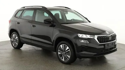 Gebraucht 2025 Skoda Karoq Selection SUV | 34.245 € (Guter Preis)