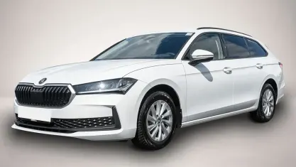 Gebraucht Skoda Superb Essence 150 PS (110 kW) 2025 Weiß Kombi