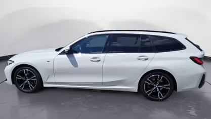 Gebraucht BMW 320 M Sport 184 PS (135 kW) 2025 Weiß Kombi