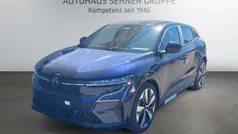 Blau Gebraucht 2024 Renault Mégane Techno Limousine | 31.970 € (Superpreis)