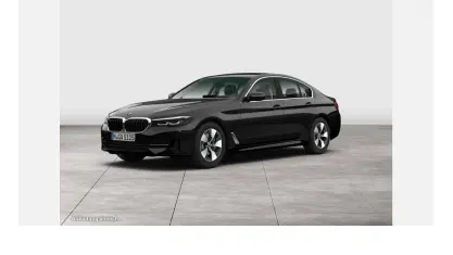Gebraucht BMW 520 Efficient Dynamics 190 PS (139 kW) 2022 Schwarz Limousine
