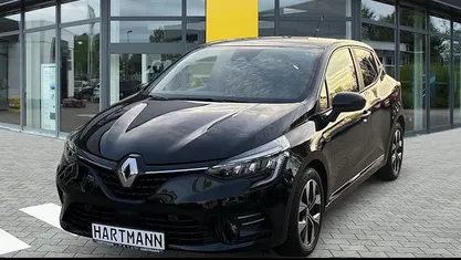 Gebraucht 2023 Renault Clio V Evolution Limousine | 15.900 € (Fairer Preis)