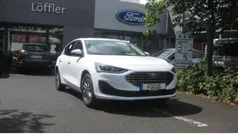 Frostweiß Gebraucht 2023 Ford Focus Titanium Limousine | 22.600 € (Fairer Preis)