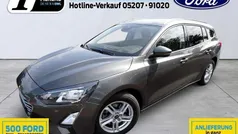 Grau (magnetic grau) Gebraucht 2021 Ford Focus Cool & Connect Kombi | 17.950 € (Fairer Preis)
