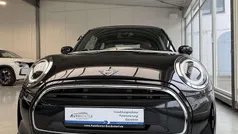 Schwarz Gebraucht 2023 Mini Cooper Sport Kleinwagen | 23.970 € (Fairer Preis)