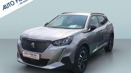Gebraucht Peugeot 2008 Allure 131 PS (96 kW) 2023 Silber SUV