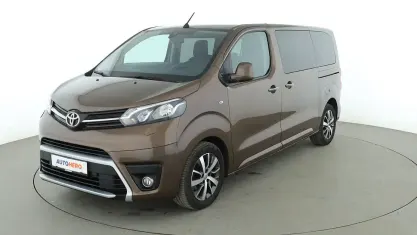 Usata Toyota Proace Verso Team 150 CV (110 kW) 2021 Marrone Station wagon
