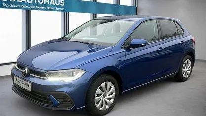 Blau Gebraucht 2023 VW Polo Life Kleinwagen | 20.580 € (Fairer Preis)