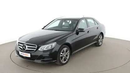 Gebraucht Mercedes E250 Avantgarde 204 PS (150 kW) 2015 Schwarz Limousine