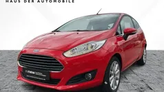 Rot Gebraucht 2016 Ford Fiesta Titanium Kleinwagen | 10.395 € (Fairer Preis)
