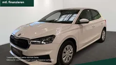Candyweiß Gebraucht 2022 Skoda Fabia Active Limousine | 12.750 € (Fairer Preis)