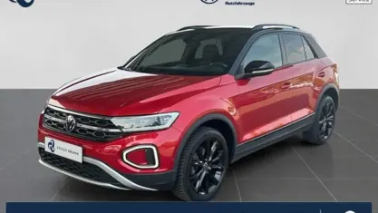 Gebraucht VW T-Roc Style 150 PS (110 kW) 2023 Kings red metallic SUV