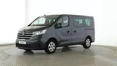Grau Gebraucht 2024 Renault Trafic Evolution Van | 35.989 € (Fairer Preis)
