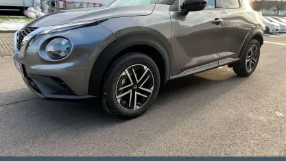 Neu Nissan Juke N-Connecta 114 PS (83 kW) 2026 Kad  gun SUV