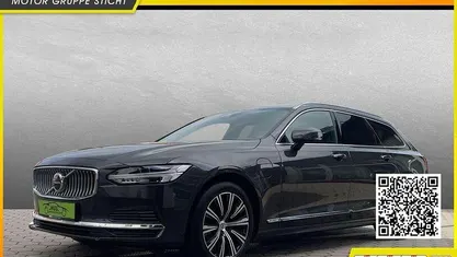 Platinum grey metallic Gebraucht 2020 Volvo V90 Inscription Kombi | 31.870 € (Guter Preis)