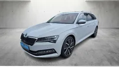 Gebraucht 2023 Skoda Superb Style Kombi | 37.770 € (Fairer Preis)
