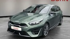 Grün Gebraucht 2023 Kia Ceed GT-Line Kleinwagen | 23.990 € (Fairer Preis)