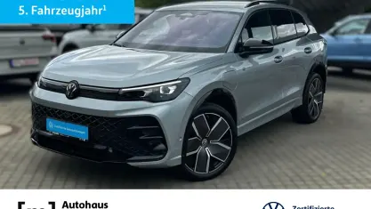 Gebraucht VW Tiguan R-line 204 PS (150 kW) 2025 Oyster silver metallic SUV
