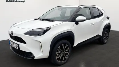 Gebraucht 2025 Toyota Yaris Cross SUV | 30.650 € (Fairer Preis)