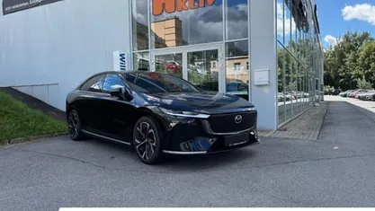 Schwarz Gebraucht 2025 Mazda 6e Takumi-Line Limousine | 36.990 € (Guter Preis)