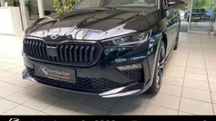 (schwarzmagic perleffekt) Gebraucht 2025 Skoda Scala Monte Carlo Kleinwagen | 26.990 € (Fairer Preis)