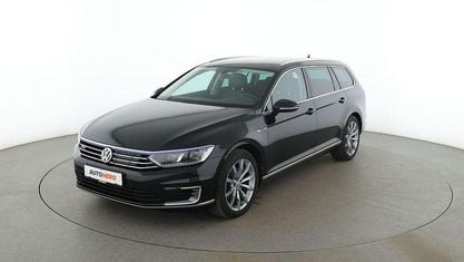 Używany VW Passat GTE 156 KM (114 kW) 2017 Czarny Kombi