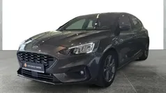 Magneticgrau (metallic) Gebraucht 2021 Ford Focus ST-Line | 18.790 € (Guter Preis)