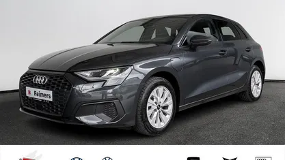 Grau Gebraucht 2022 Audi A3 Sportback e-tron Basis Kleinwagen | 22.190 € (Superpreis)