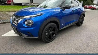 Blau Gebraucht 2024 Nissan Juke Tekna SUV | 24.960 € (Fairer Preis)