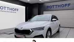 Weiß Gebraucht 2023 Skoda Octavia Style Kombi | 20.997 € (Fairer Preis)