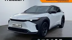 Weiß Gebraucht 2023 Toyota bZ4X Comfort SUV | 30.690 € (Guter Preis)