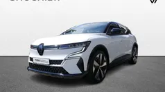 Arktisweiß, dach black pearl Gebraucht 2022 Renault Mégane Techno Limousine | 29.800 € (Fairer Preis)