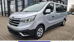Highland grey (silber) Neu 2024 Renault Trafic Equilibre Van | 37.990 € (Guter Preis)