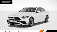 Weiß Gebraucht 2023 Mercedes C200 AMG Limousine | 42.900 € (Fairer Preis)